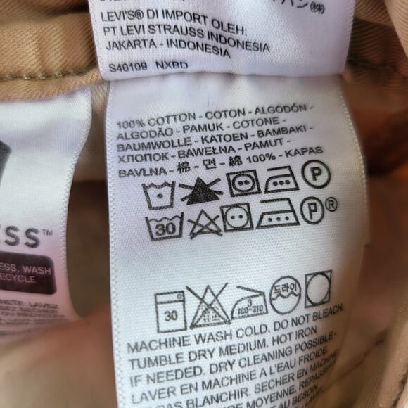 Levi's Cargo Shorts Size 33 Brown Khaki Preppy Pockets Casual Outdoor Hiking 9" - Picture 8 of 11